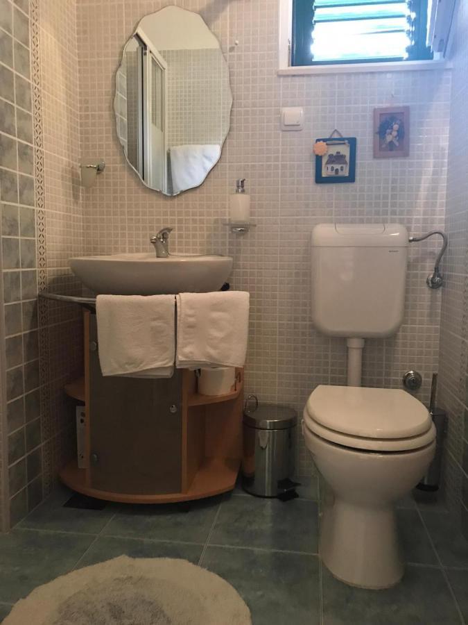 Apartmani Katarina โบล ภายนอก รูปภาพ