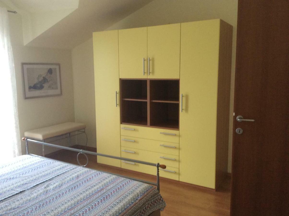 Apartmani Katarina โบล ภายนอก รูปภาพ