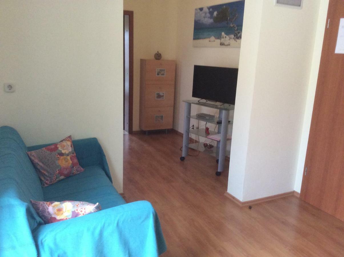 Apartmani Katarina โบล ภายนอก รูปภาพ