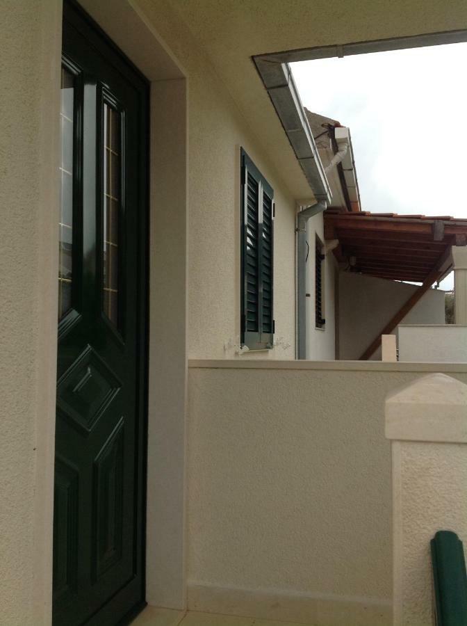 Apartmani Katarina โบล ภายนอก รูปภาพ