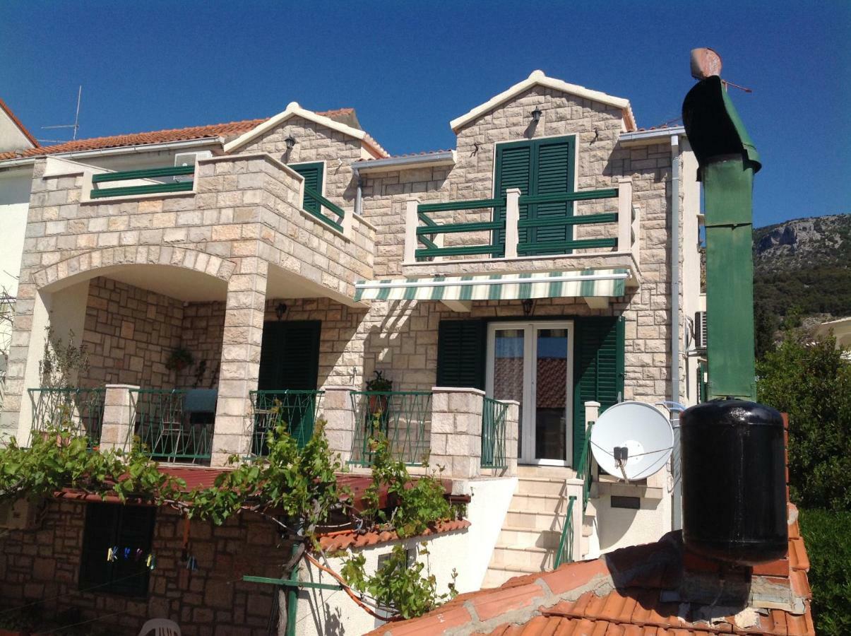 Apartmani Katarina โบล ภายนอก รูปภาพ